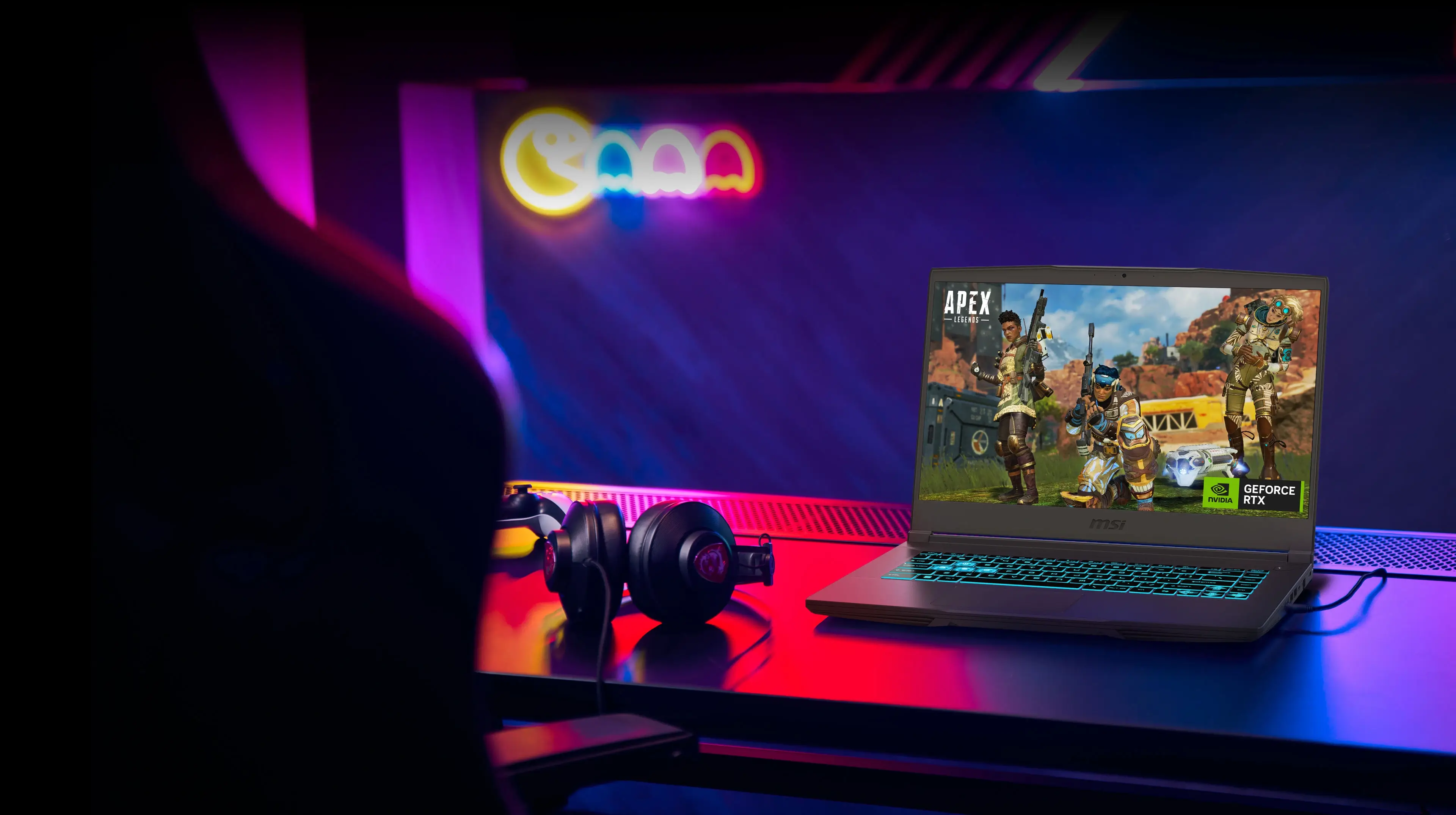 Msi Thin 15 B13VE Gaming Laptop